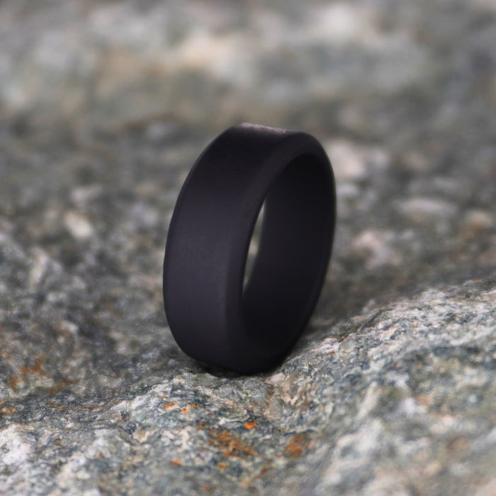 Black 8mm bevelled silicone wedding ring for active wear