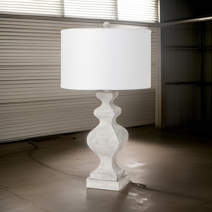 Cyrus - Farmhouse Polyresin Table Lamp With USB (Set of 2) - Distressed White