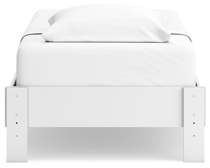 Hallityn - Platform Bed