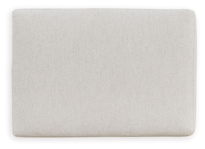 Maitelynn - Ottoman - Chalk