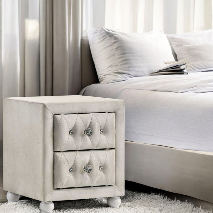 Reggie - Compact Nightstand
