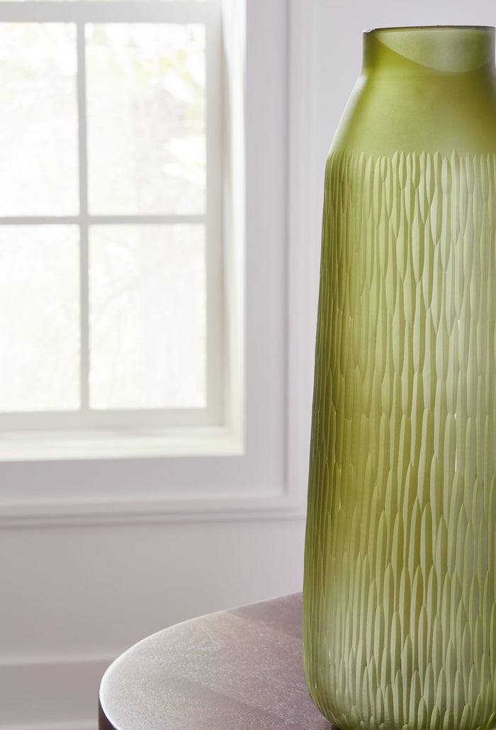Scottyard - Indoor/Outdoor Vase - 17" - Olive Green