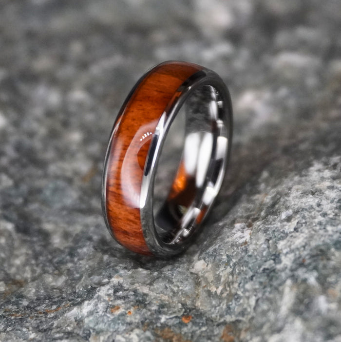 The Acacia, tungsten band with a Koa wood inlay, 6mm comfort fit