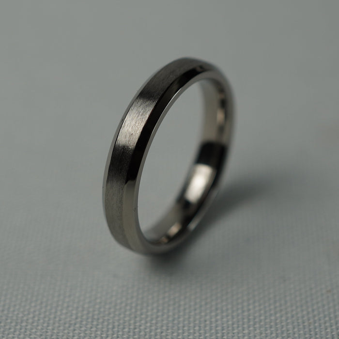 The Torque 4mm titanium ring