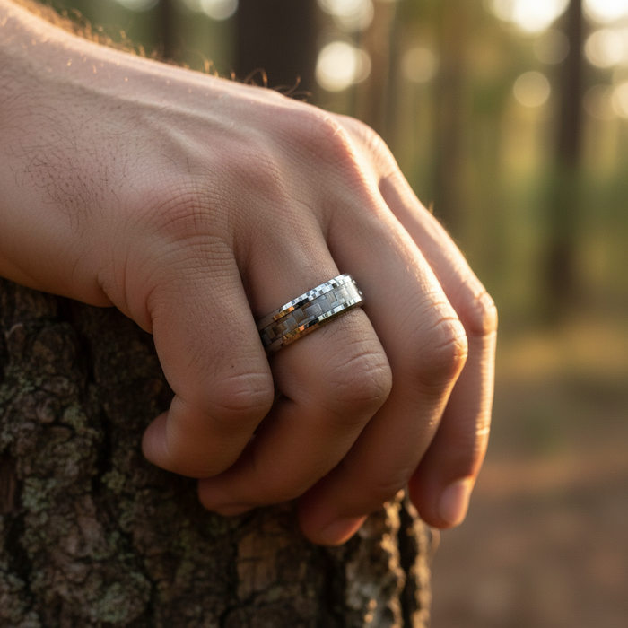 The Weaver 6mm ring showing the carbon fibre inlay