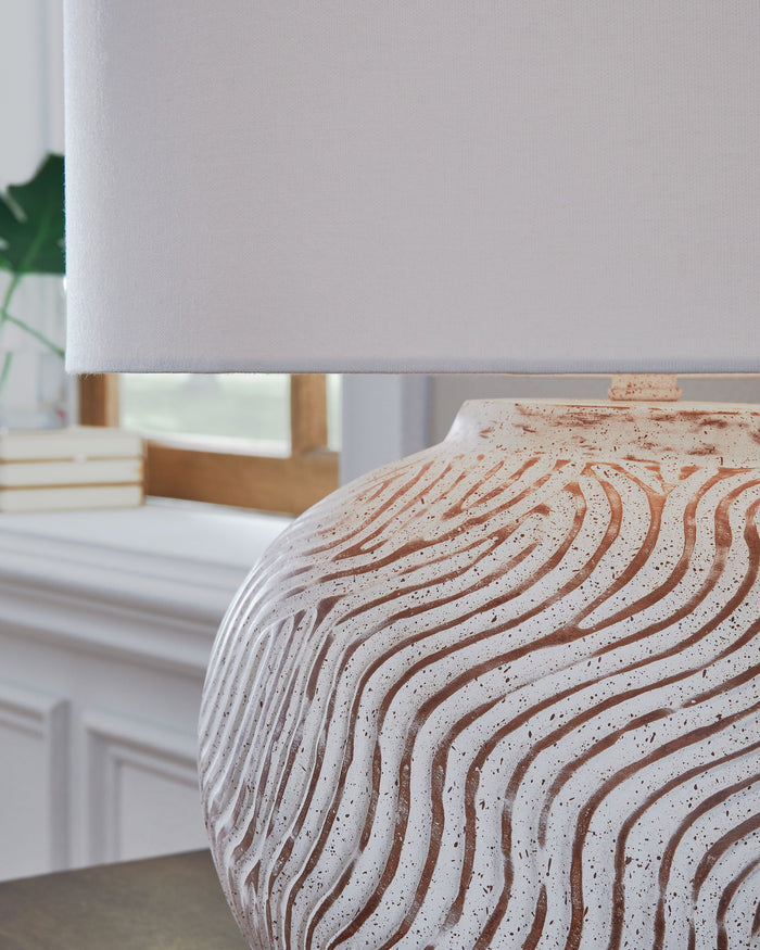 Vien - Terracotta Table Lamp - Distressed White